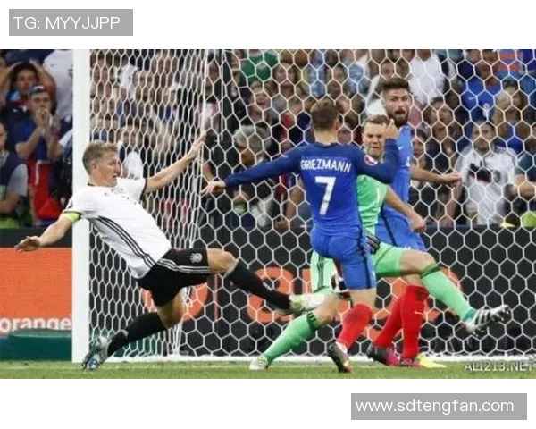 赵达裕足球明星的崛起与成就揭秘:从青涩少年到绿茵场上的传奇之路 赵达裕足球明星的崛起与成就揭秘:从青涩少年到绿茵场上的传奇之路